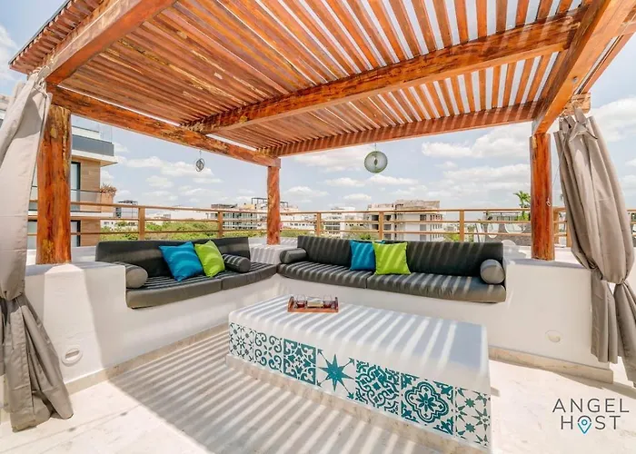 Apartment Coastal Oasis W Tub Near & 5th Ave *